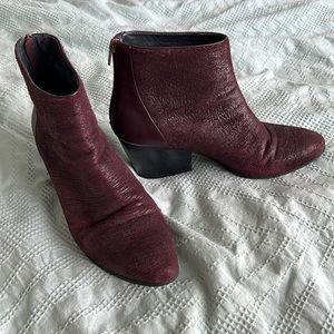 Metallic burgundy booties sz 9.5